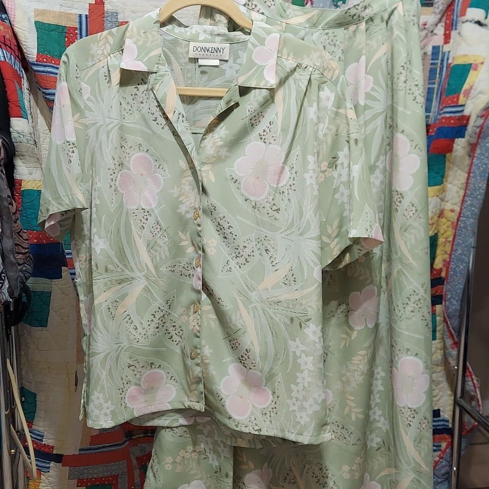 Donn Kenny Classics skirt set S/M (InvW204)